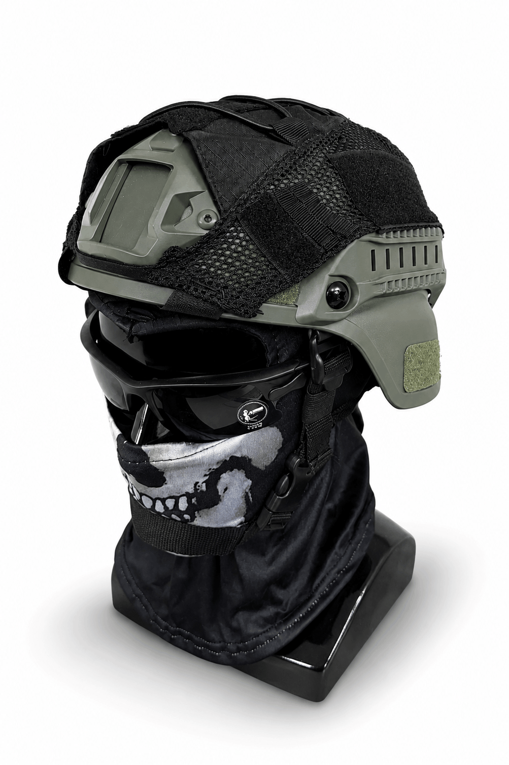 Taktische Helmhülle BlackAirsoft mit elastischen Kordeln und Klettverschluss